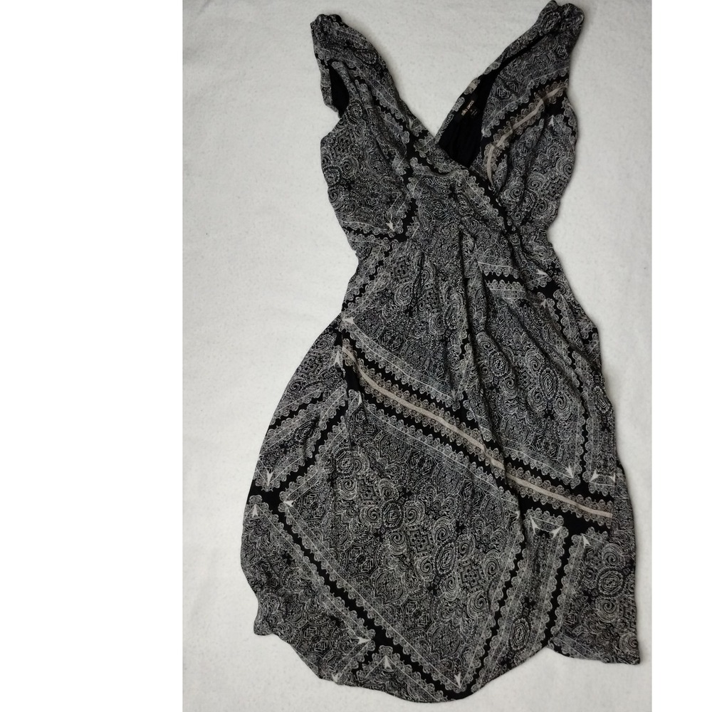 Ella Moss Paisley Print Dress Sleeveless‎ V-Neck Casual Black Gray Size M Boho
